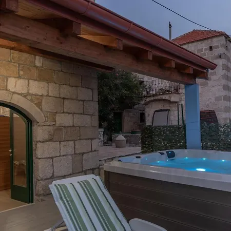 Stone House Dario With Finnish Sauna And An Outdoor Hot Tub Holiday home Lokva Rogoznica